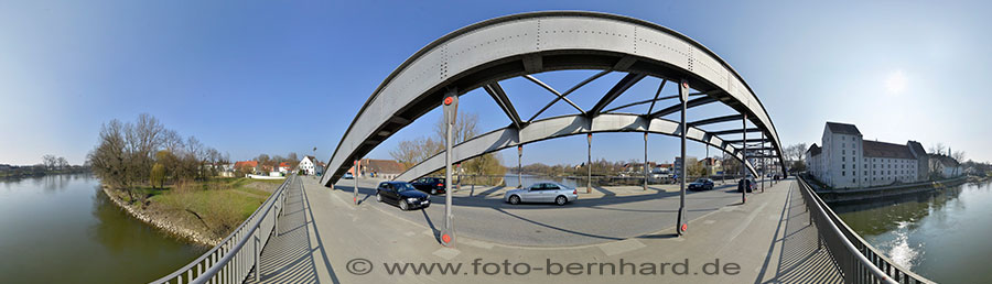360° Panoramabild Schlossbrücke - Herzogsschloss - Gstütt